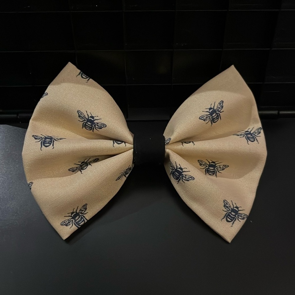 Bee bow